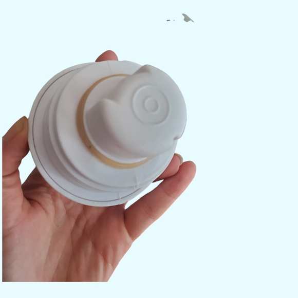 Vintage insulated Coffee or tea carafe with butterflies and flowers - Picture 6 of 7